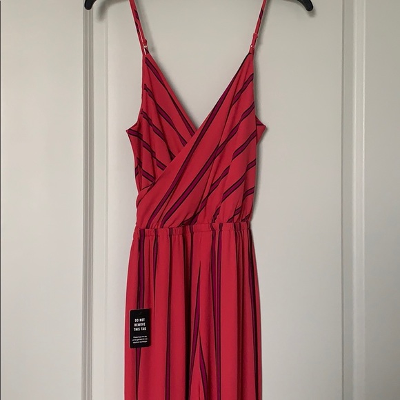 Striped Express Jumpsuit - Picture 4 of 6